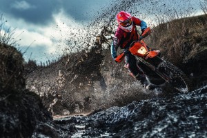 华体会官网入口-CBA球员赛后主动加练展现职业精神赢得教练一致好评，cba训练篮球